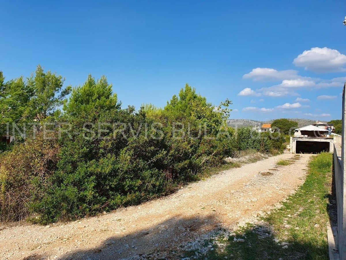 Terreno In vendita - ŠIBENSKO-KNINSKA  ŠIBENIK 