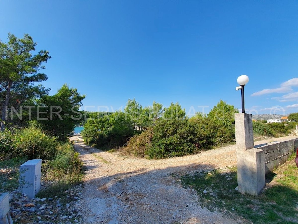 Terreno In vendita - ŠIBENSKO-KNINSKA  ŠIBENIK 