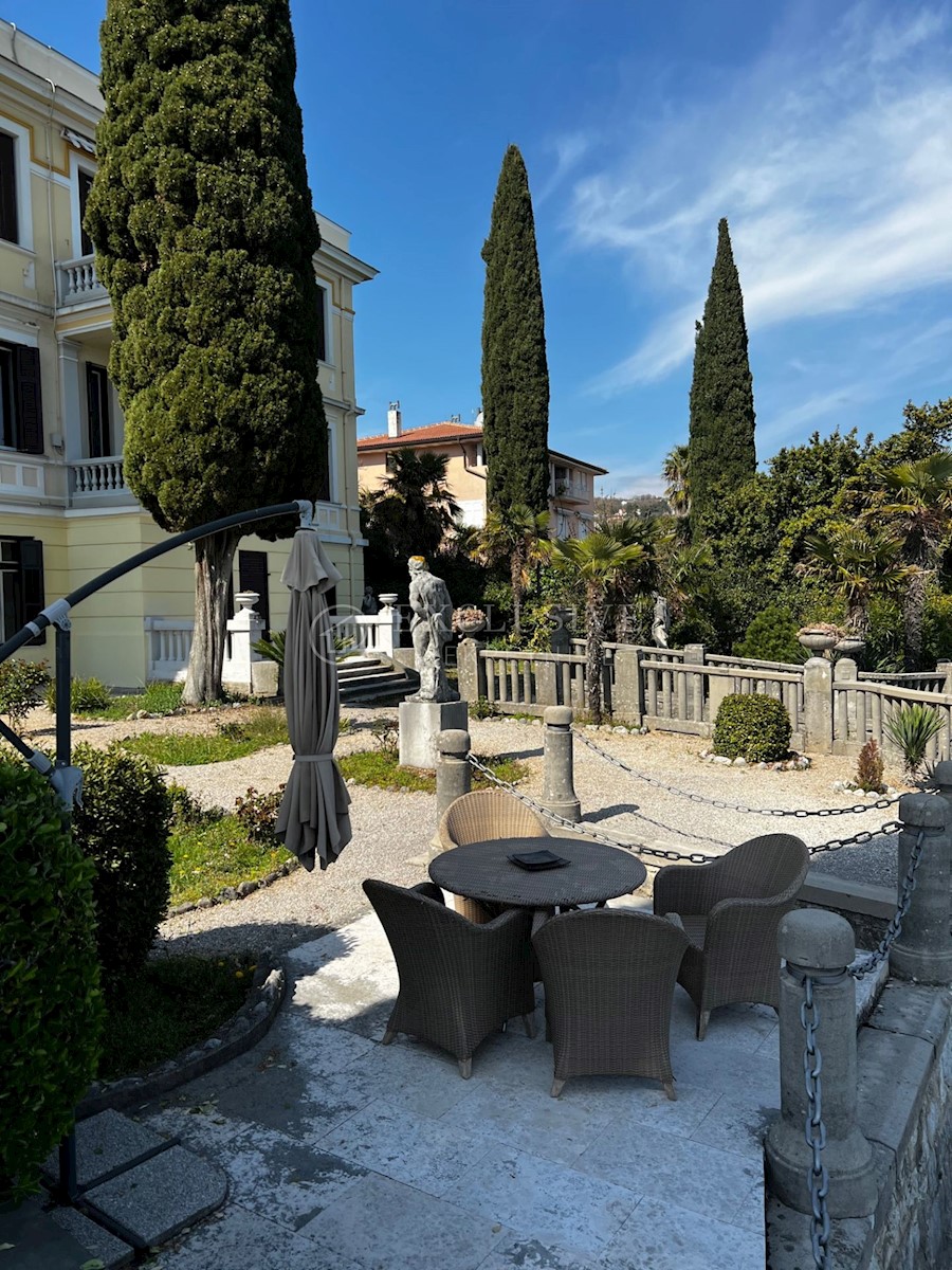 Stan Na prodaju - PRIMORSKO-GORANSKA  Opatija