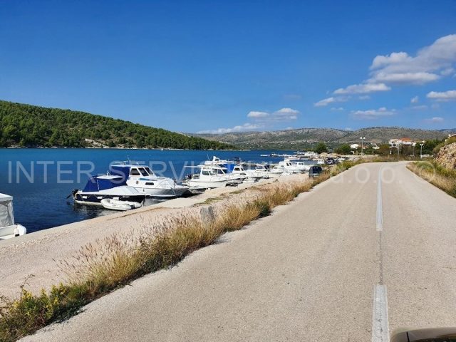 Terreno in vendita 563 m² – Jadrtovac