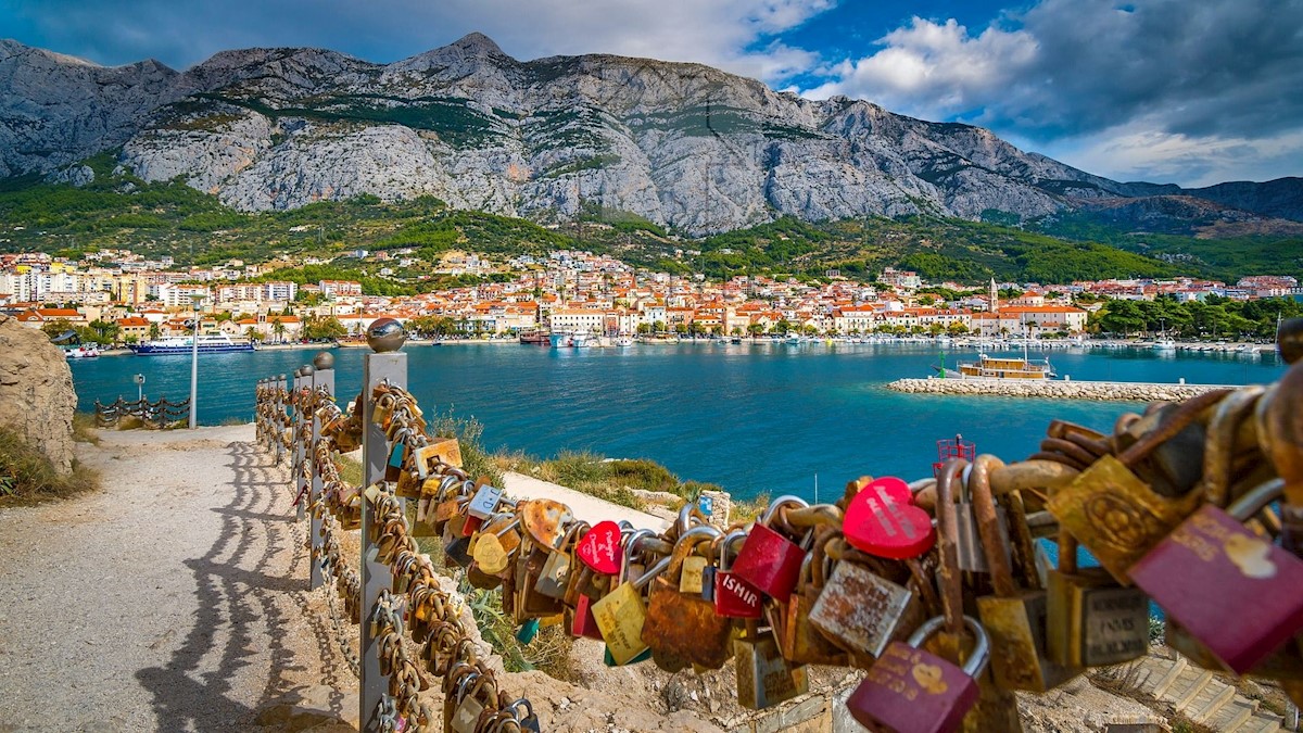 Kuća Na prodaju MAKARSKA