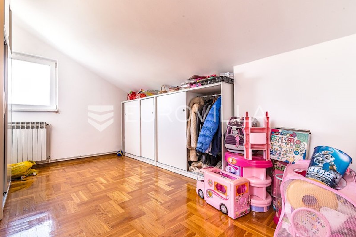 Apartment Zu verkaufen - GRAD ZAGREB  ZAGREB 