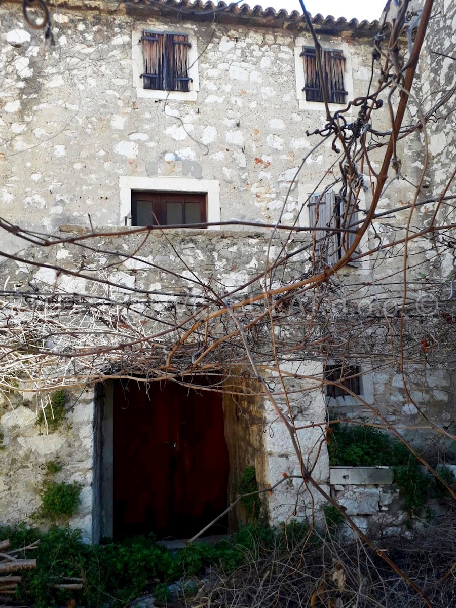 Kuća Na prodaju - ŠIBENSKO-KNINSKA  ŠIBENIK 