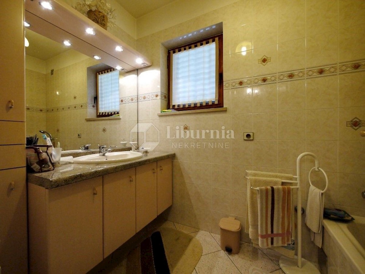 Casa In vendita - PRIMORSKO-GORANSKA  OPATIJA 
