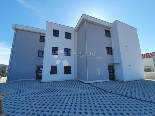 Appartamento In vendita - šibensko-kninska Primošten - foto 4/24