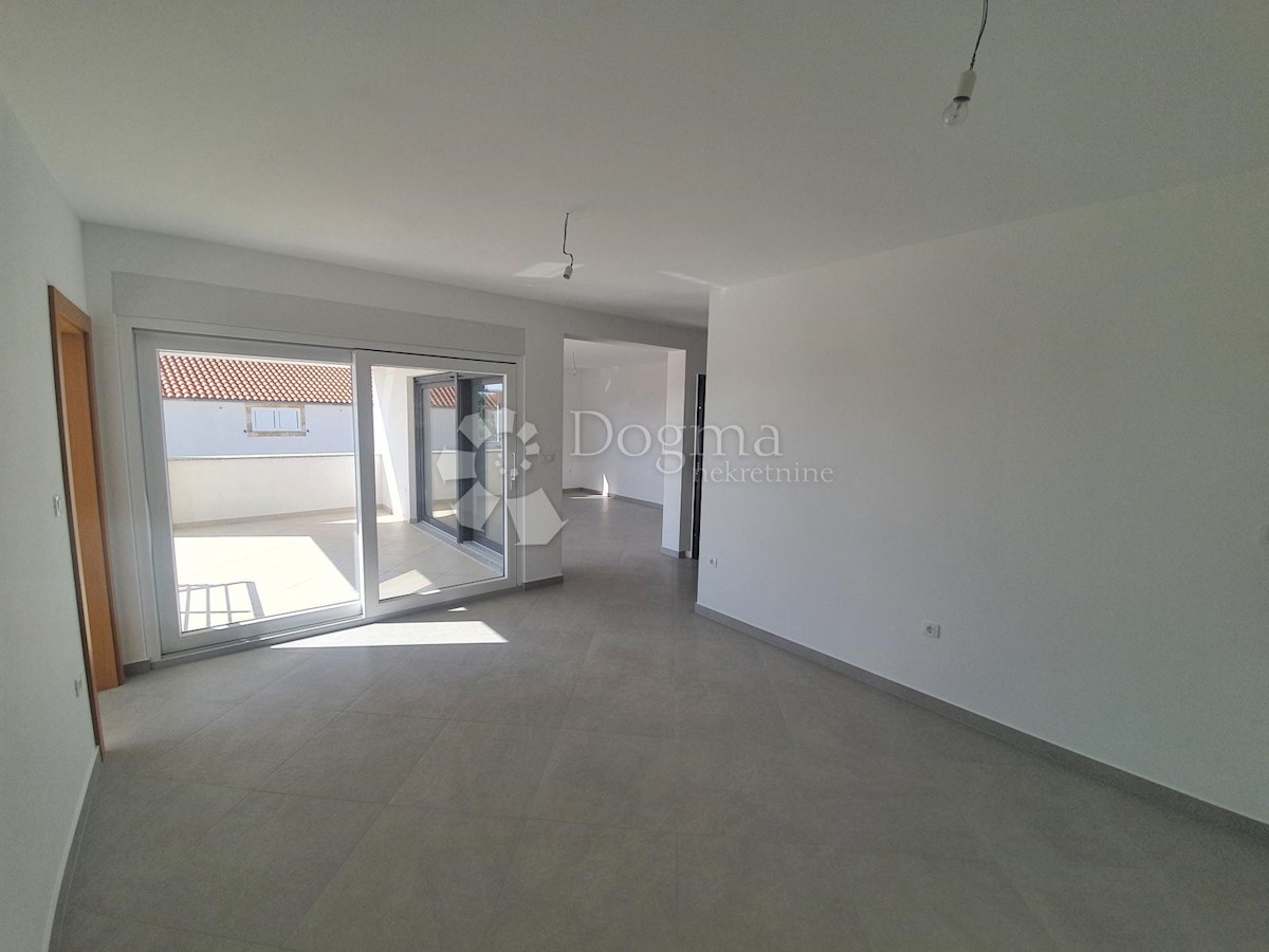 Apartment Zu verkaufen - ŠIBENSKO-KNINSKA  PRIMOŠTEN 