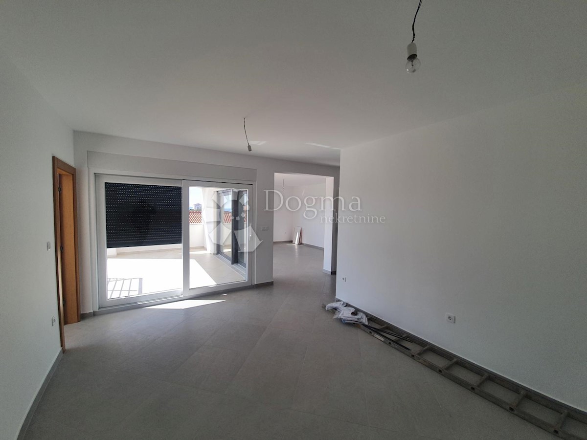 Flat For sale - ŠIBENSKO-KNINSKA  PRIMOŠTEN 