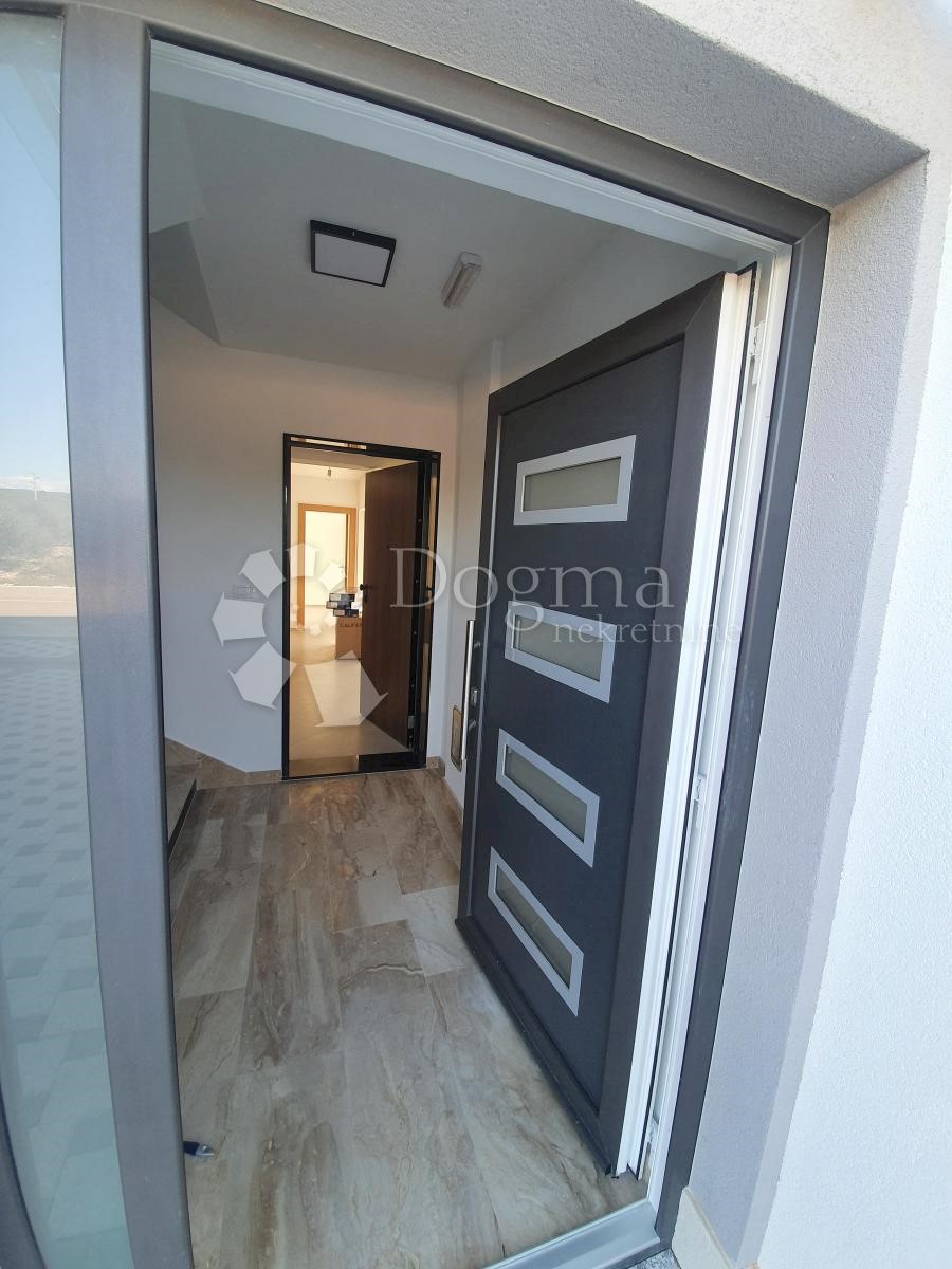 Apartma Naprodaj - ŠIBENSKO-KNINSKA  Primošten