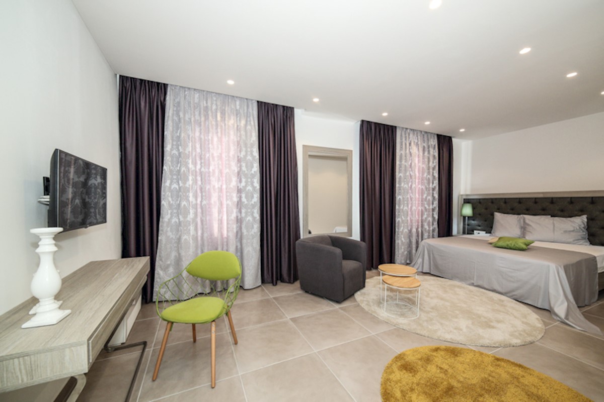 Haus Zu verkaufen - SPLITSKO-DALMATINSKA  ČIOVO 