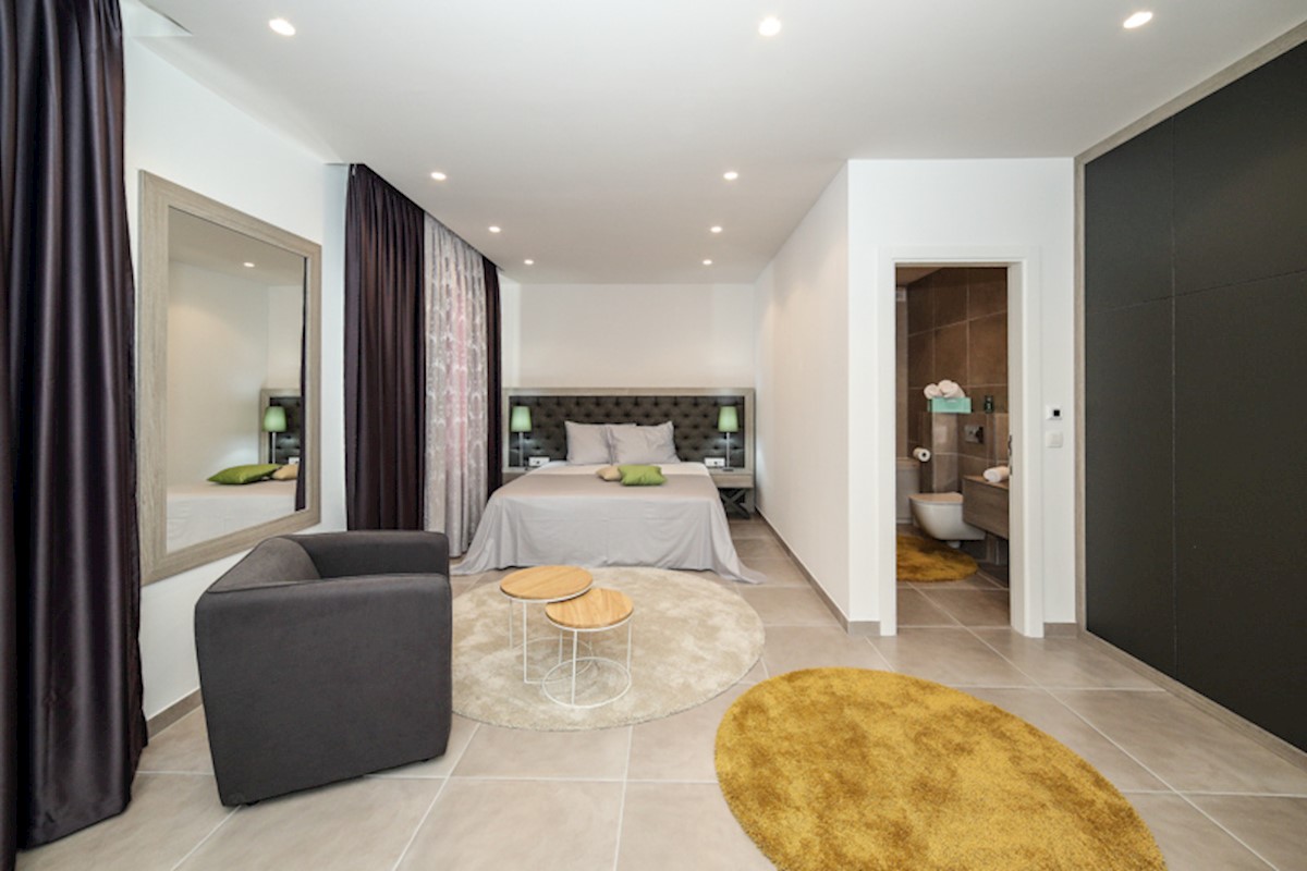 Haus Zu verkaufen - SPLITSKO-DALMATINSKA  ČIOVO 