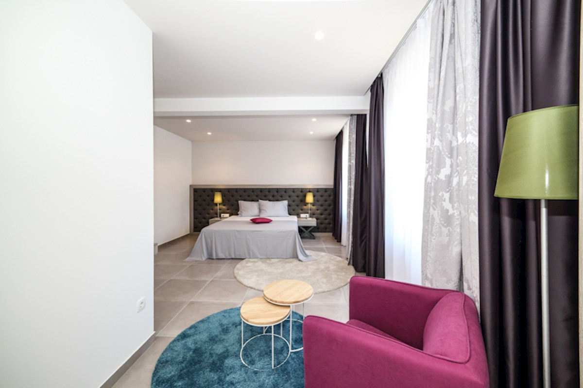 Haus Zu verkaufen - SPLITSKO-DALMATINSKA  ČIOVO 