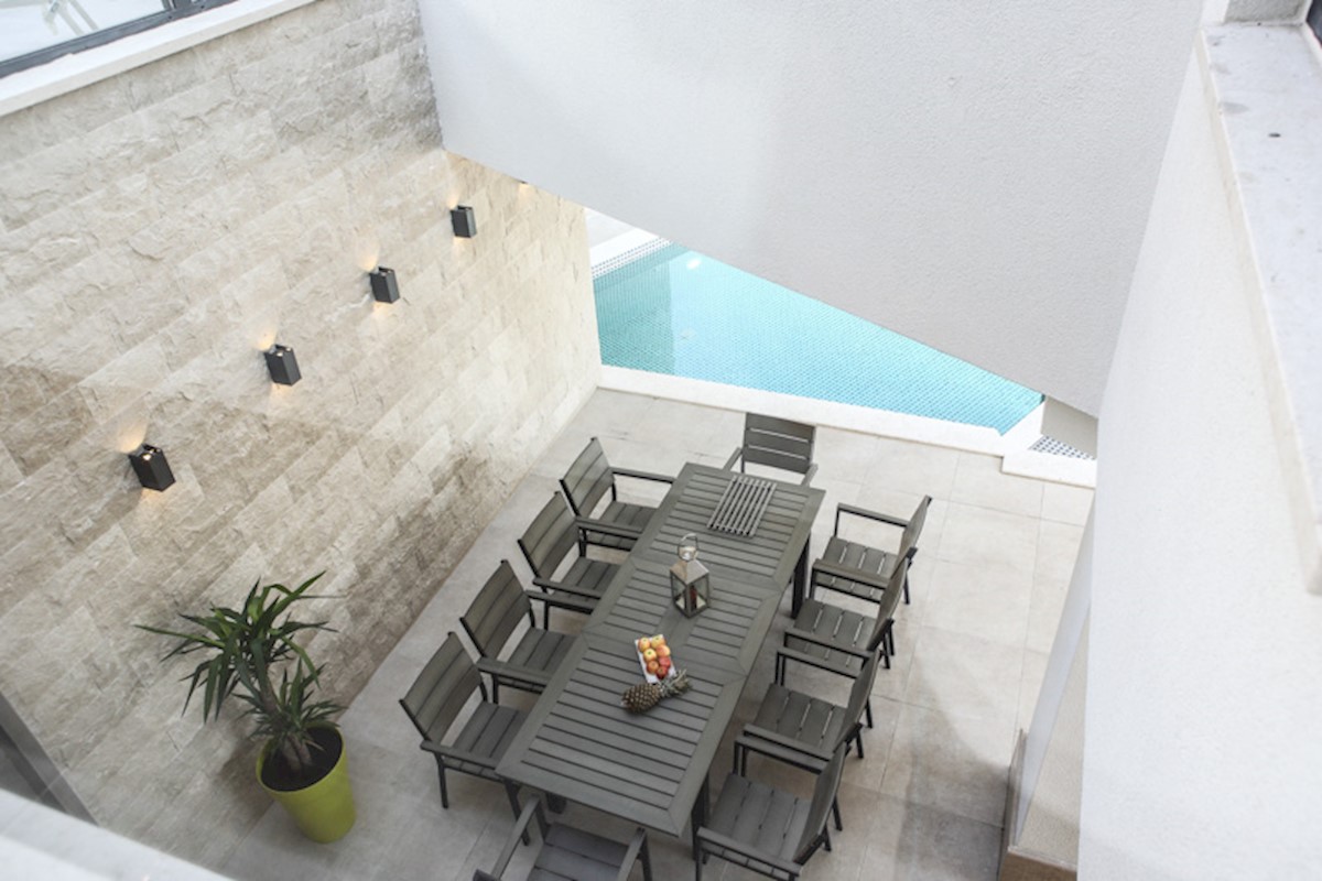 Haus Zu verkaufen - SPLITSKO-DALMATINSKA  ČIOVO 