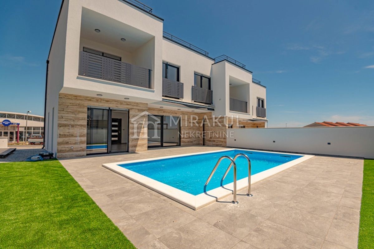 House For sale - šibensko-kninska Vodice - foto 1/13