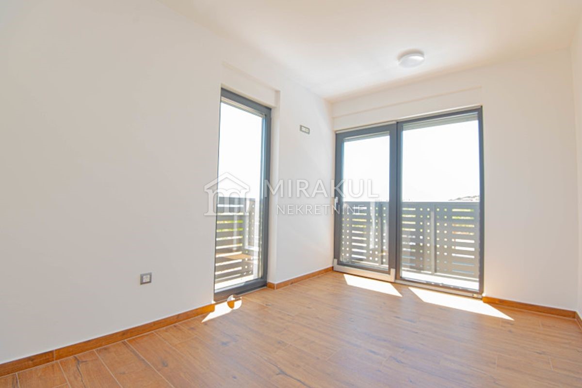 House For sale - šibensko-kninska Vodice - foto 4/13