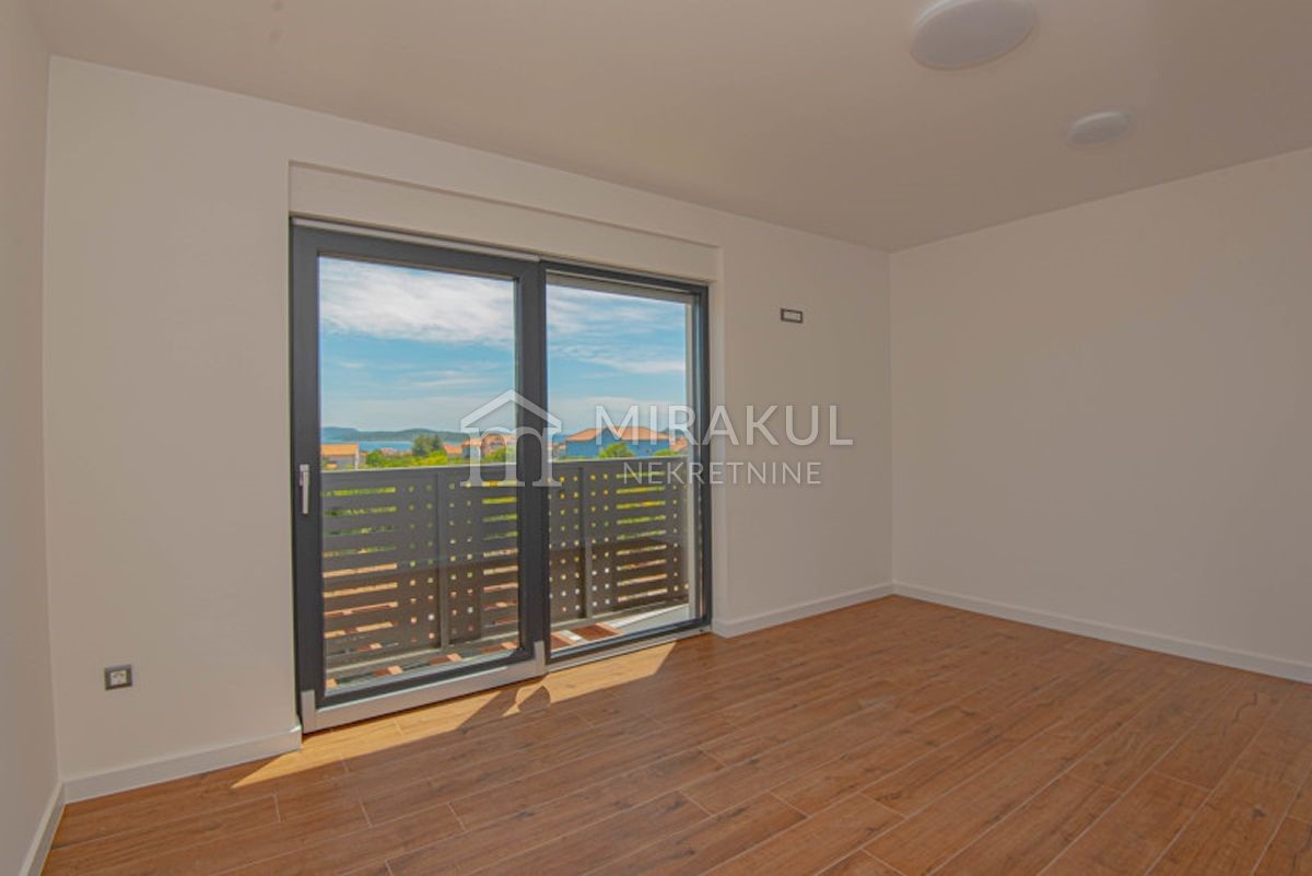 House For sale - šibensko-kninska Vodice - foto 5/13