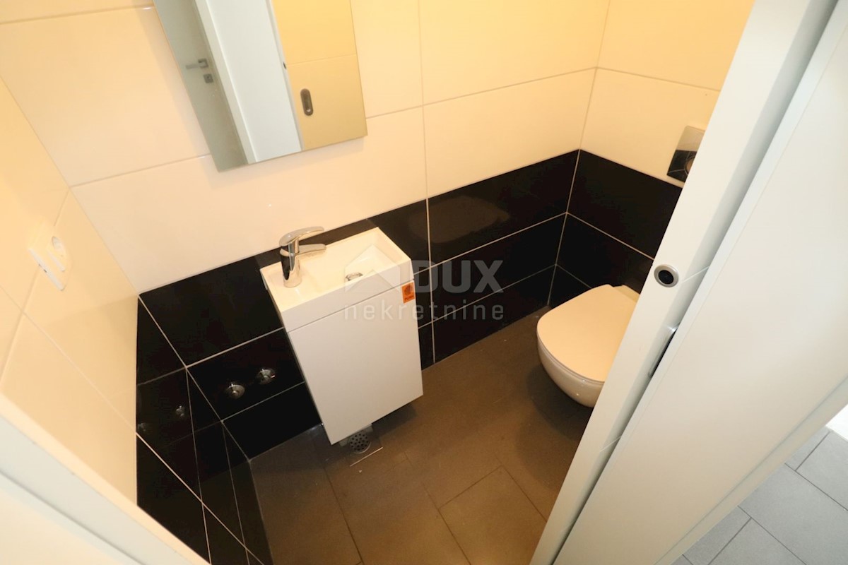 Apartmán Na prodej - PRIMORSKO-GORANSKA Kostrena