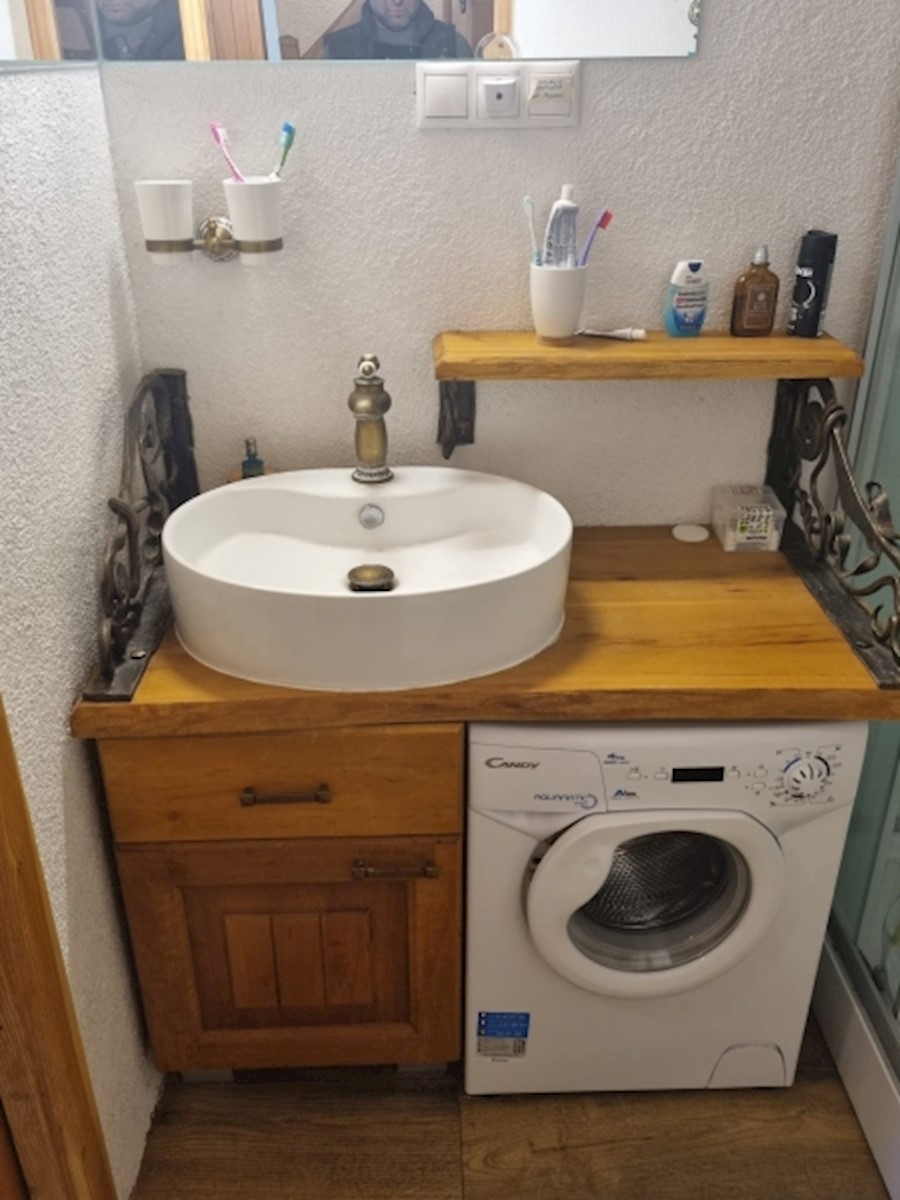 Haus Zu verkaufen - PRIMORSKO-GORANSKA  KRK 