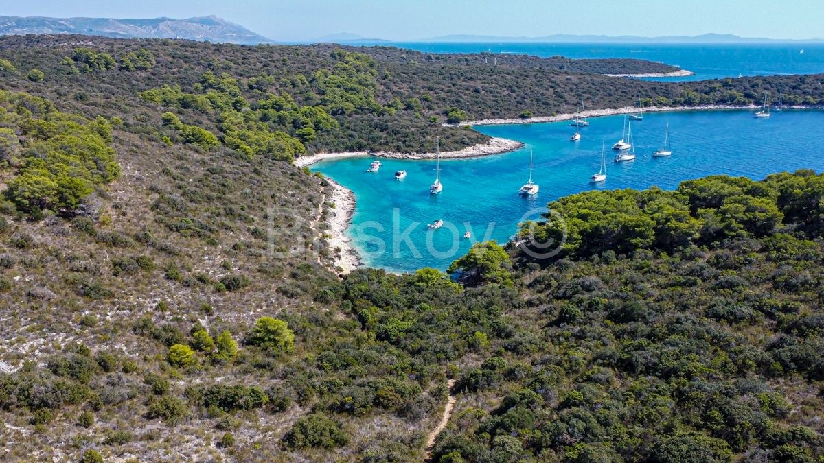 Zemljište Na prodaju - SPLITSKO-DALMATINSKA  HVAR 