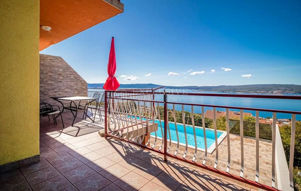 Hiša Na predaj - PRIMORSKO-GORANSKA  CRIKVENICA 