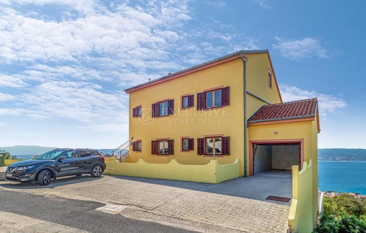 Hiša Na predaj - PRIMORSKO-GORANSKA  CRIKVENICA 