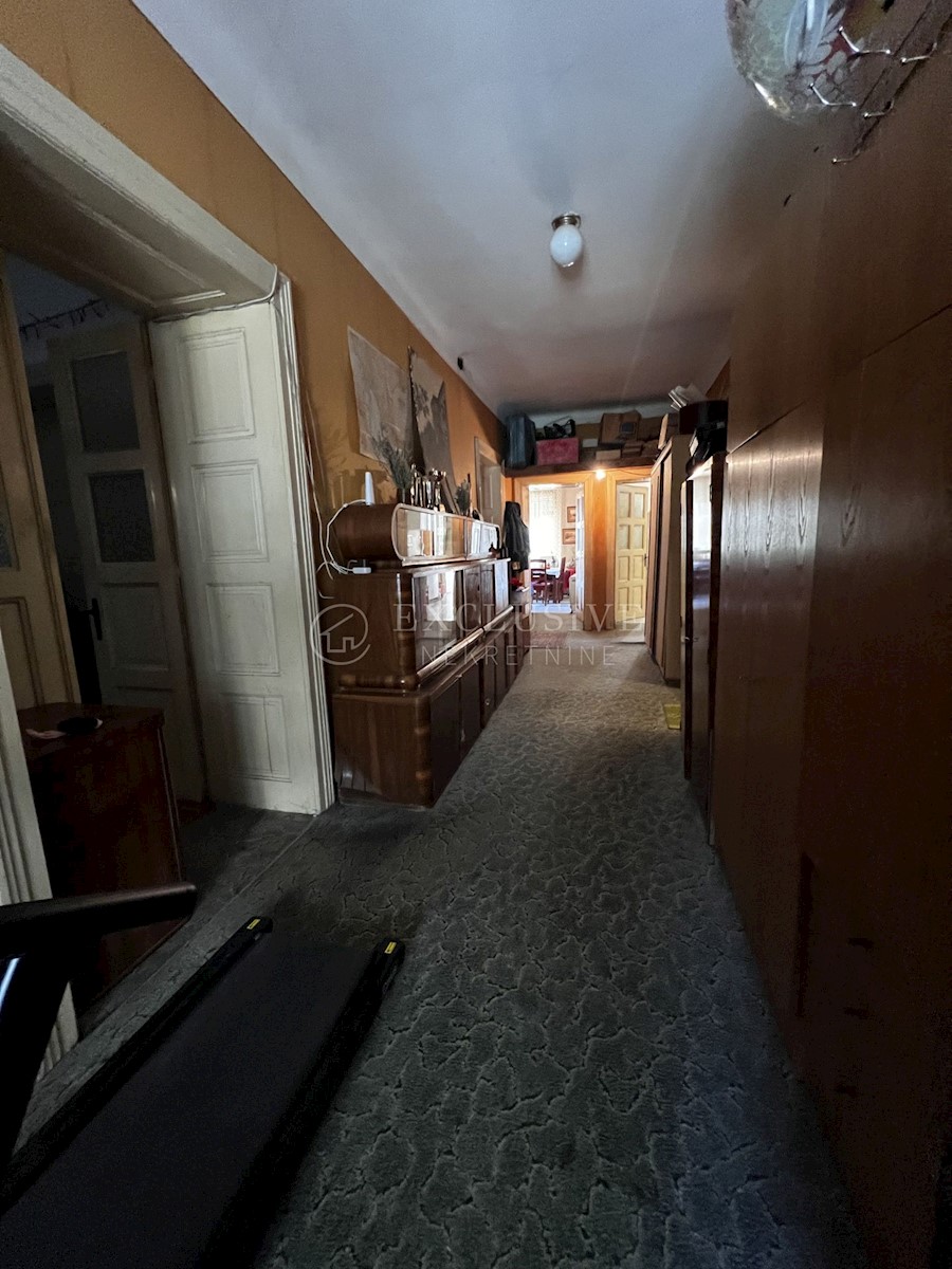 Stan Na prodaju - PRIMORSKO-GORANSKA  OPATIJA 