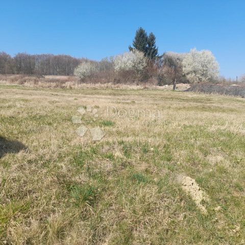 Pozemok Na predaj GRADIŠČAK