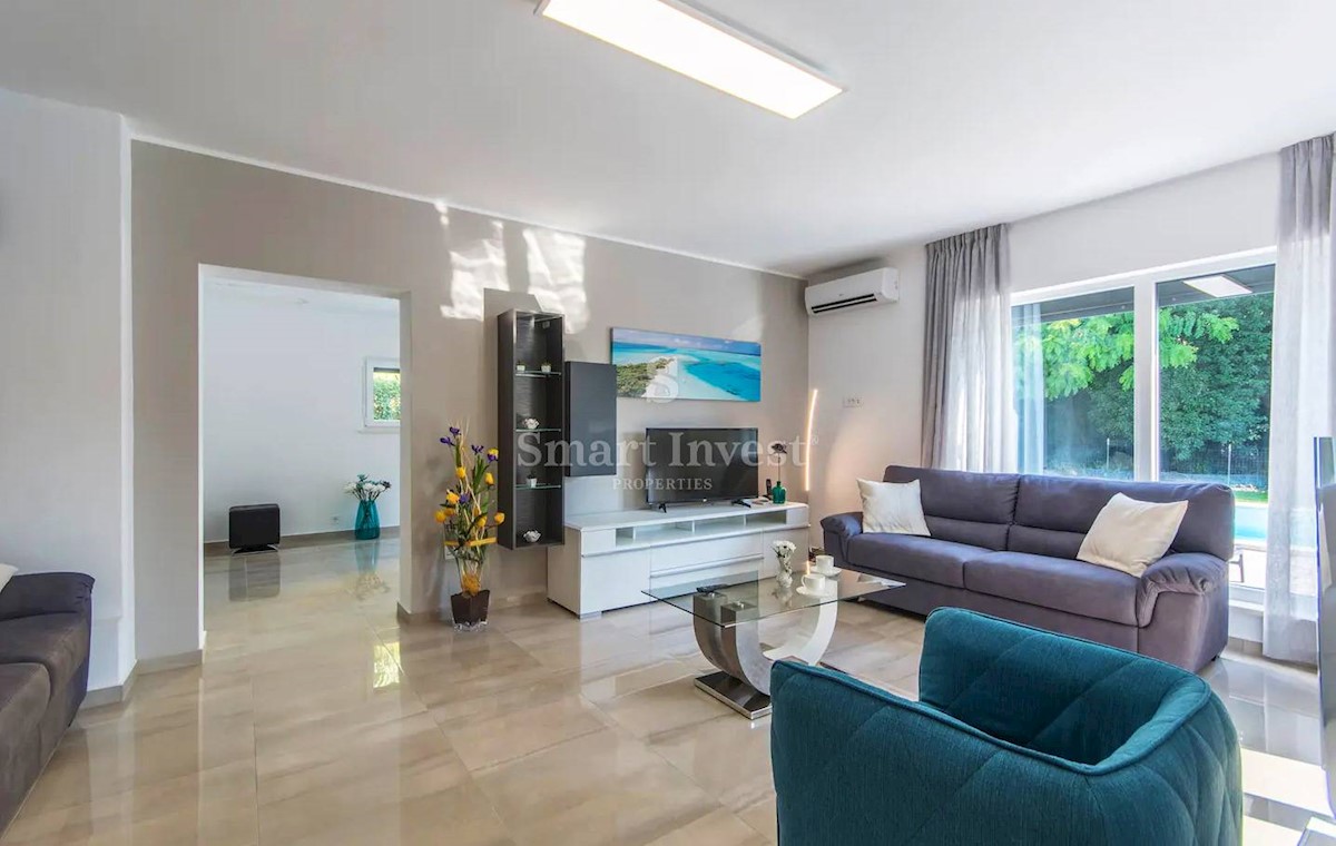 Casa In vendita - ISTARSKA  POREČ 