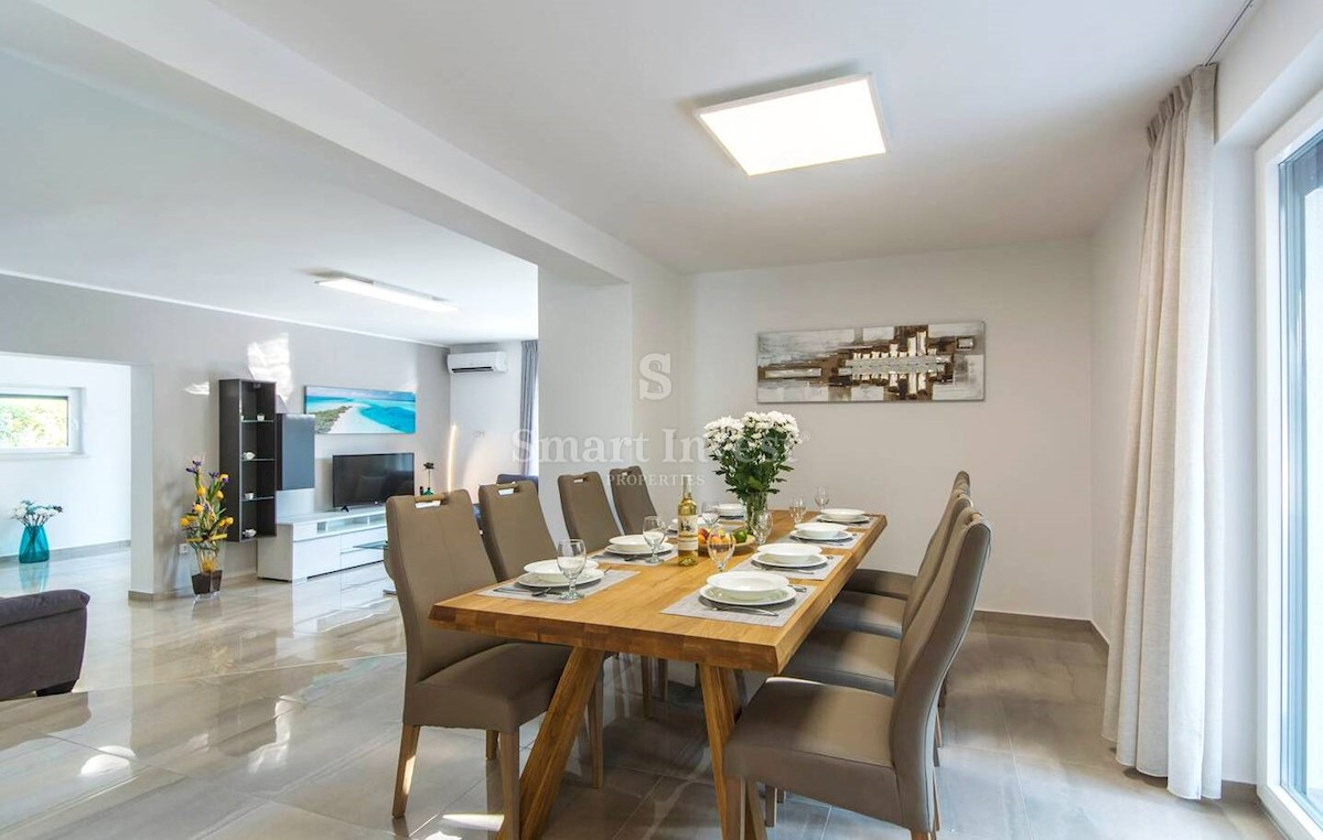 Casa In vendita - ISTARSKA  POREČ 