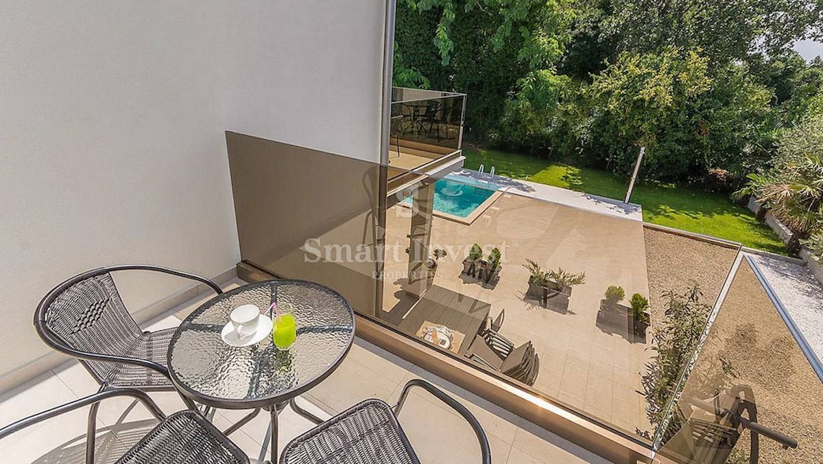Casa In vendita - ISTARSKA  POREČ 