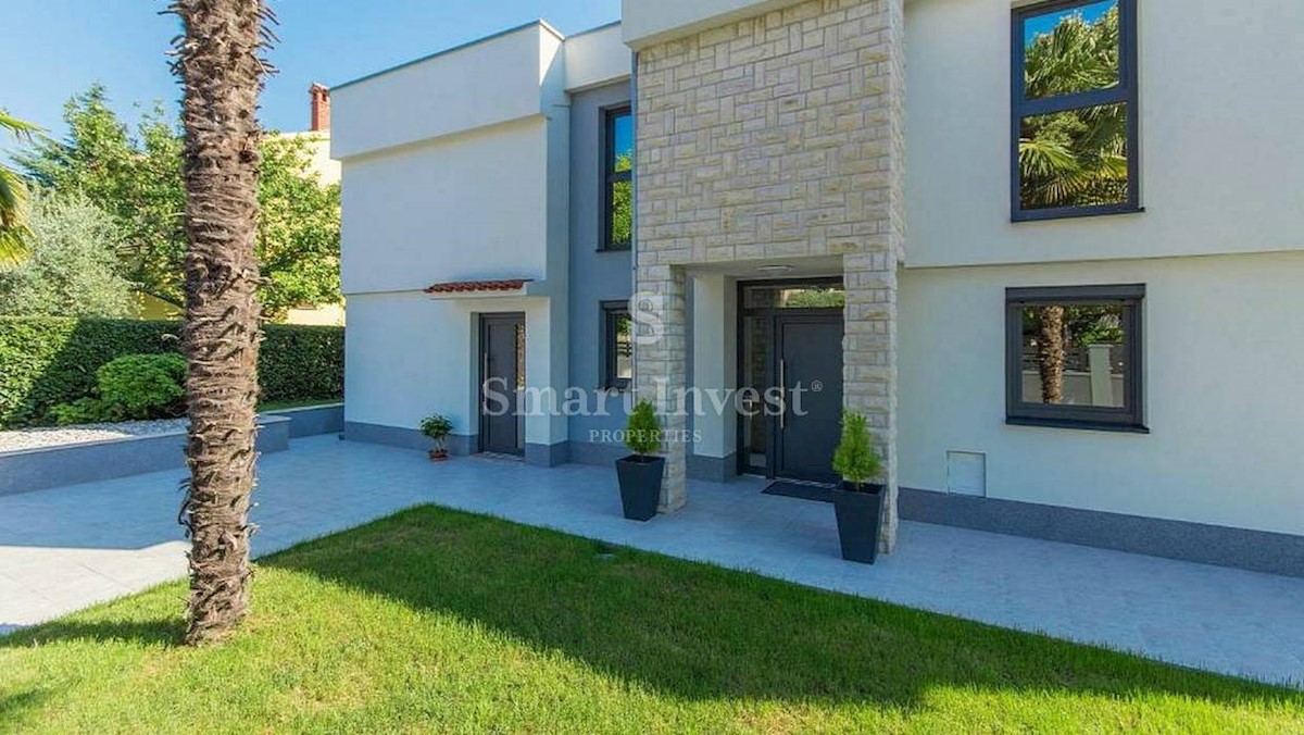Casa In vendita - ISTARSKA  POREČ 
