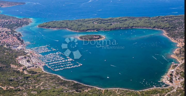 Land for sale 1132 m² – Krk