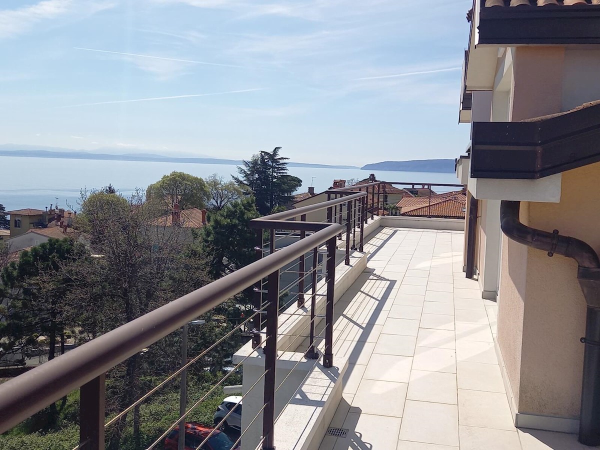 Apartma Na predaj - PRIMORSKO-GORANSKA  OPATIJA 