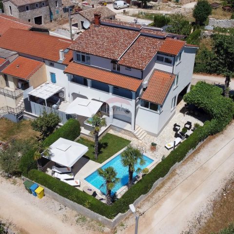 Haus zu verkaufen 380 m² – Sveti Lovreč Pazenatički
