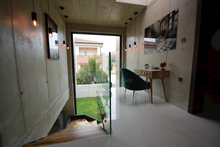 Haus Zu verkaufen - Primorsko-goranska Krk - foto 3/30