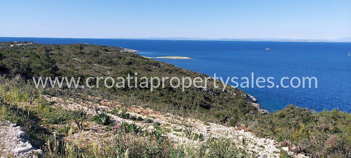 Land For sale - SPLITSKO-DALMATINSKA  VIS 