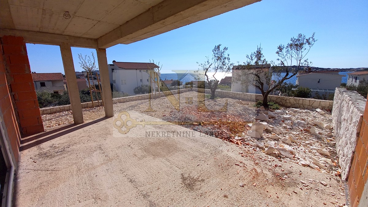 Apartma Na predaj - SPLITSKO-DALMATINSKA  MARINA 
