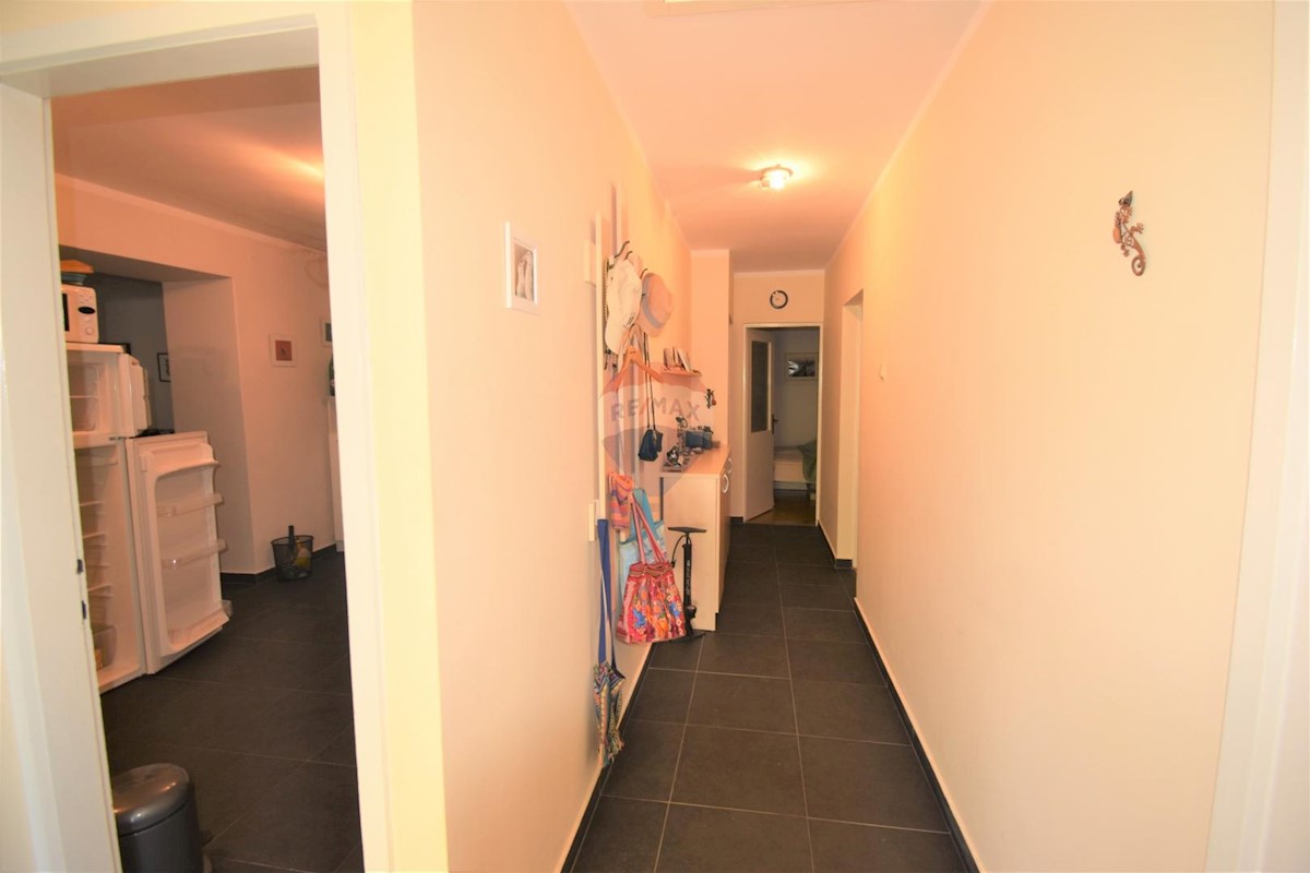 Appartement À vendre - PRIMORSKO-GORANSKA  NOVI VINODOLSKI 