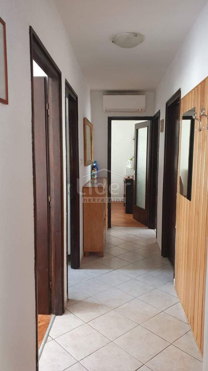 Apartment Zu vermieten - PRIMORSKO-GORANSKA  RIJEKA 