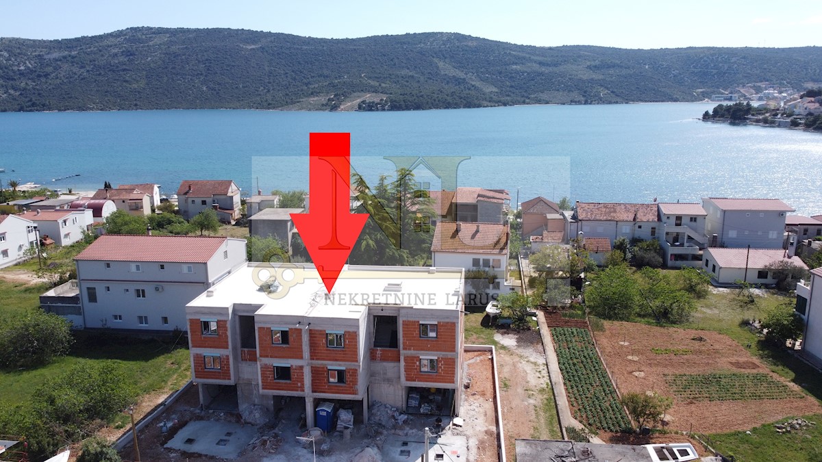 Apartmán Na prodej - SPLITSKO-DALMATINSKA  MARINA 