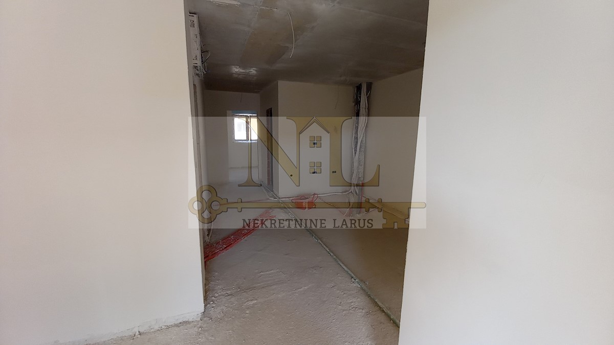 Apartment Zu verkaufen - SPLITSKO-DALMATINSKA  MARINA 