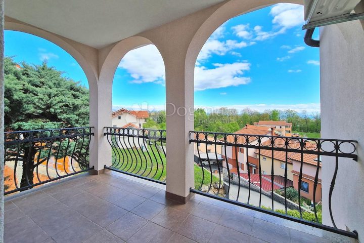 Stan na prodaju 320 m² – Matulji