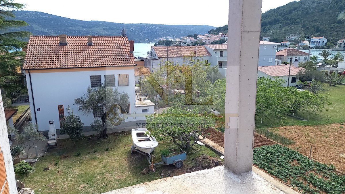 Apartmán Na prodej - SPLITSKO-DALMATINSKA  MARINA 