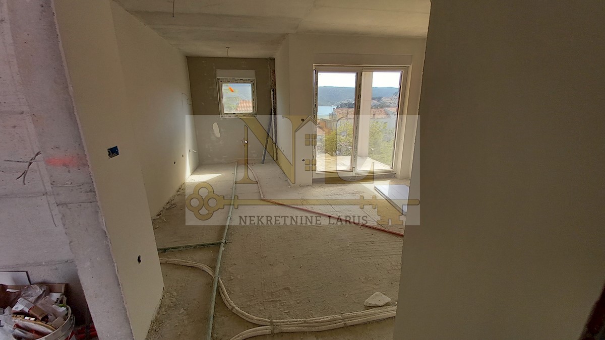 Apartmán Na prodej - SPLITSKO-DALMATINSKA  MARINA 