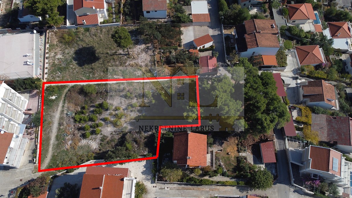 Apartma Naprodaj - SPLITSKO-DALMATINSKA  Čiovo