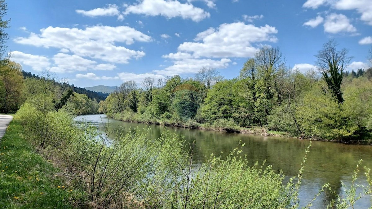 Terreno In vendita - PRIMORSKO-GORANSKA  DELNICE 