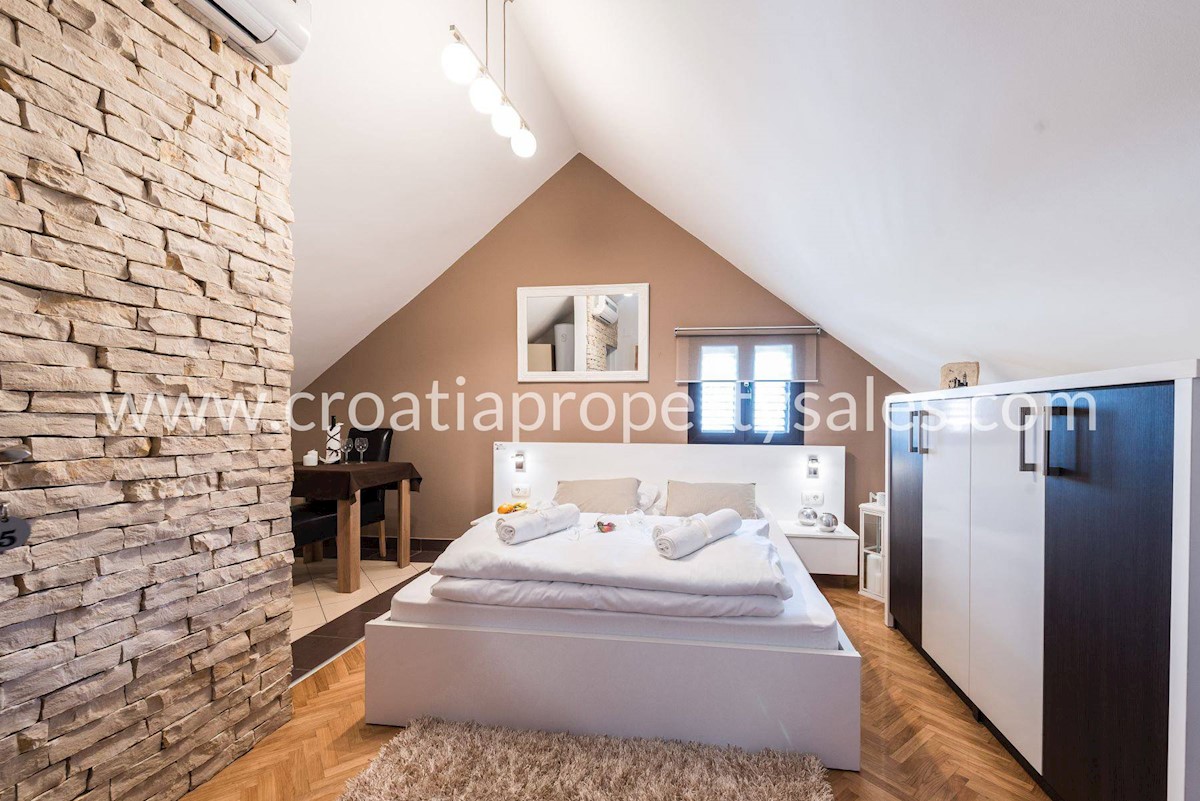 Haus Zu verkaufen - ZADARSKA  ZADAR 