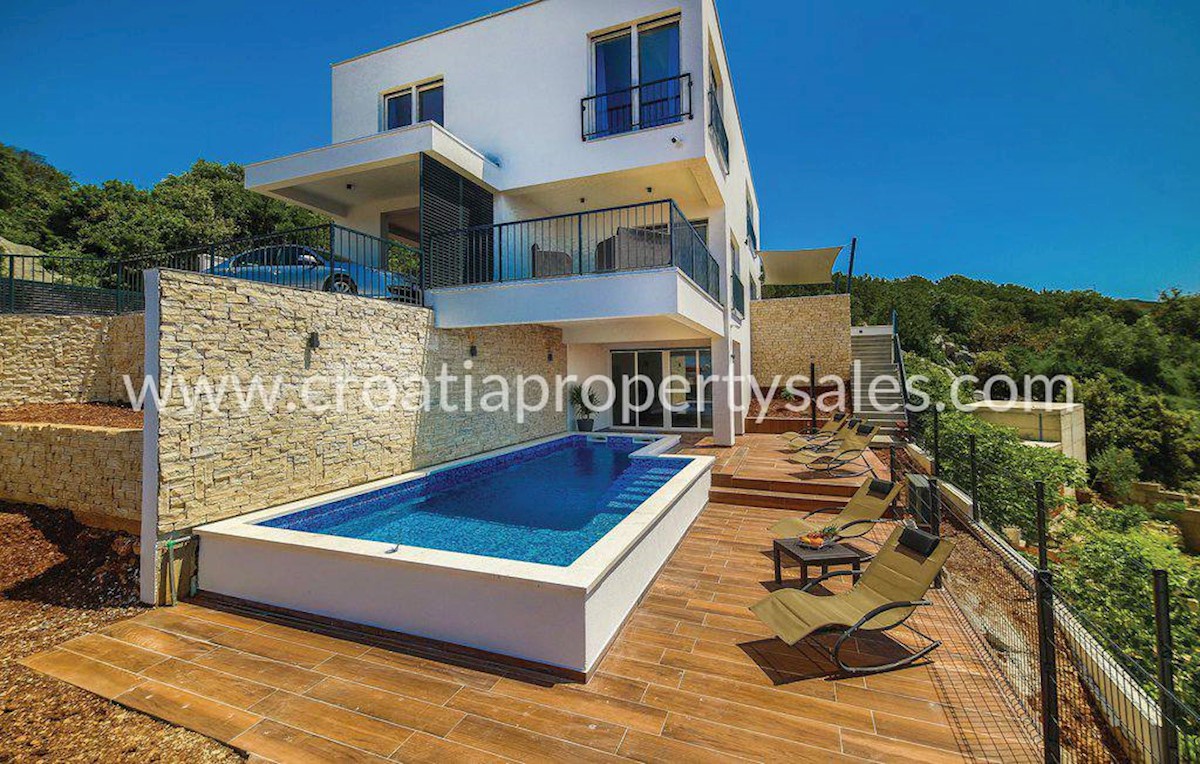 House For sale - SPLITSKO-DALMATINSKA  TROGIR 