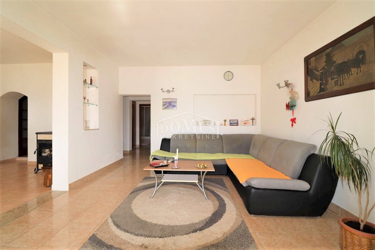 Apartment Zu verkaufen - ŠIBENSKO-KNINSKA  VODICE 