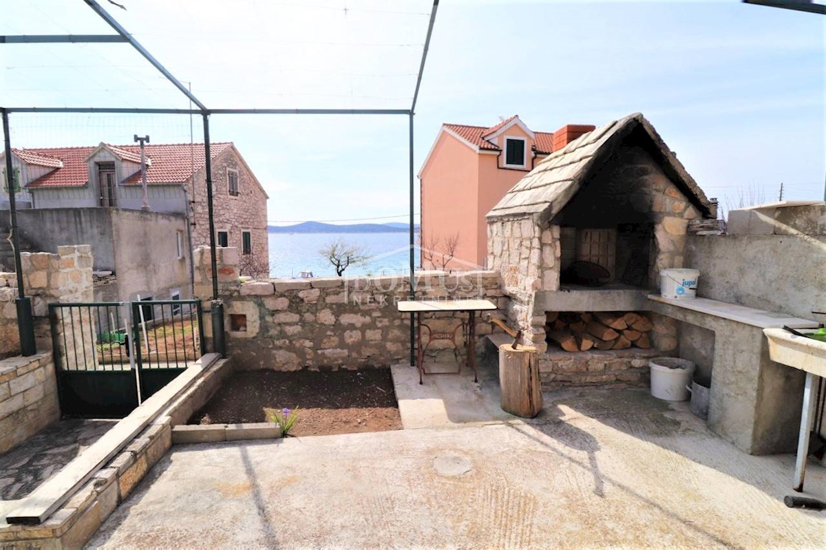 Flat For sale - ŠIBENSKO-KNINSKA  VODICE 