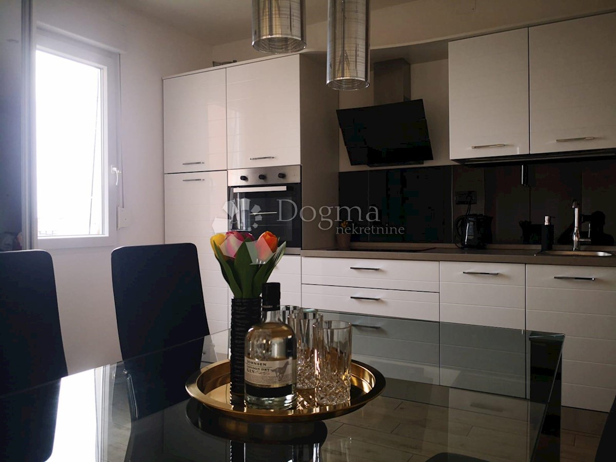 Apartment Zu vermieten - PRIMORSKO-GORANSKA  RIJEKA 